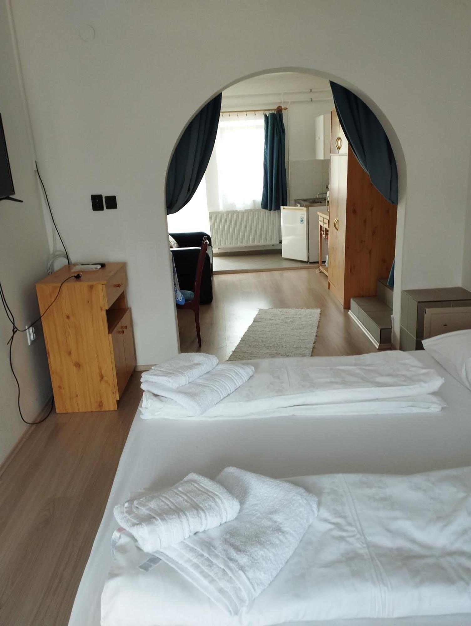 Paprika Vendeghaz Hotel Harkány Buitenkant foto
